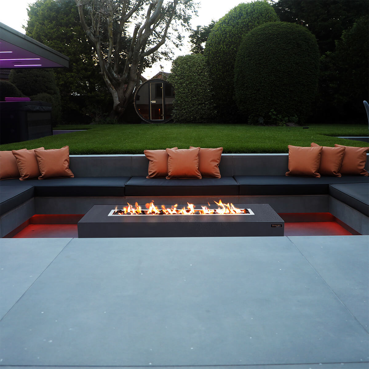 Gas Fire Pit - Mezzo Grey LPG Firepit - The Luxury Fire Pit Co - Installed Flames